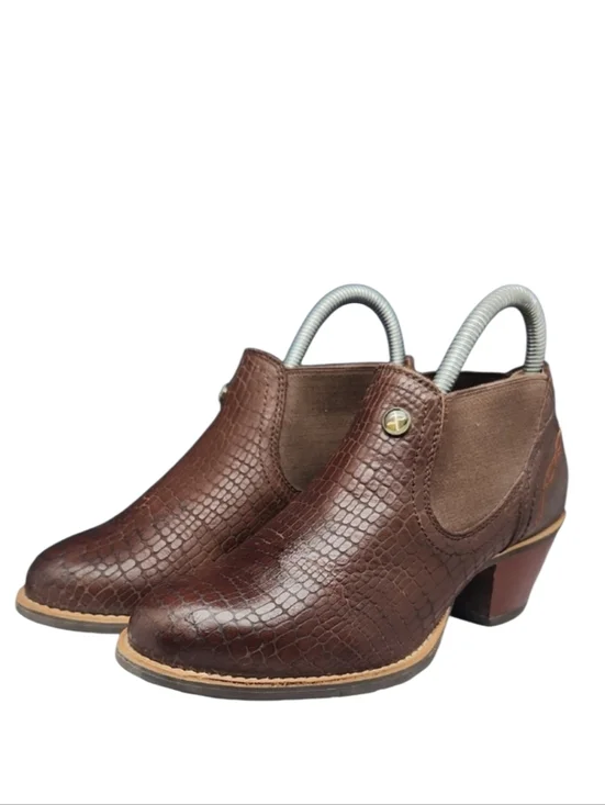 Twisted X | EUC Reptile Croc Embossed Leather Booties Ankle Boots Western Size 6