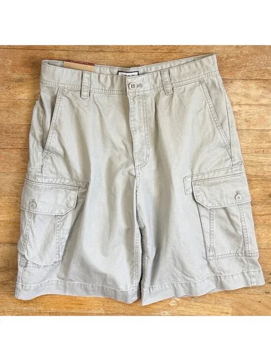 Izod Mens Shorts Size 32 Waist NWT Utility Khaki Cargo Pockets 100% Cotton