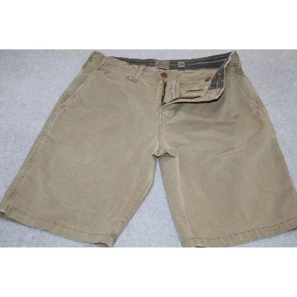 Lucky Brand Shorts Mens 30 Khaki Chino Flat Front Stretch Casual Tan **