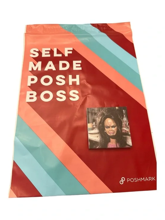 10 Poshmark 'Self Made Posh Boss' Plastic Mailing Bag & Funny Sticky Note Pad