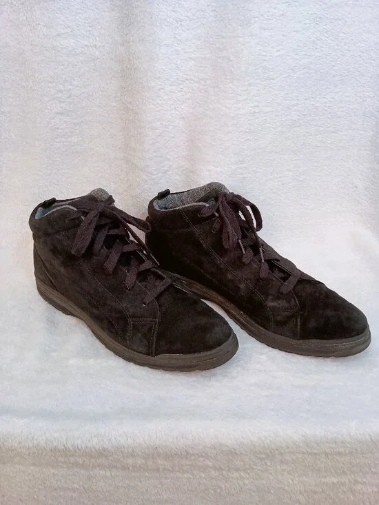 NWOB Vintage BOKS Reebok Black Suede Ankle Sneakers Boots Women's Size 10