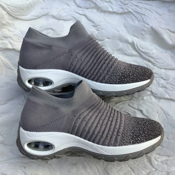 EUC‎ STQ mesh wedge sneakers gray fashion