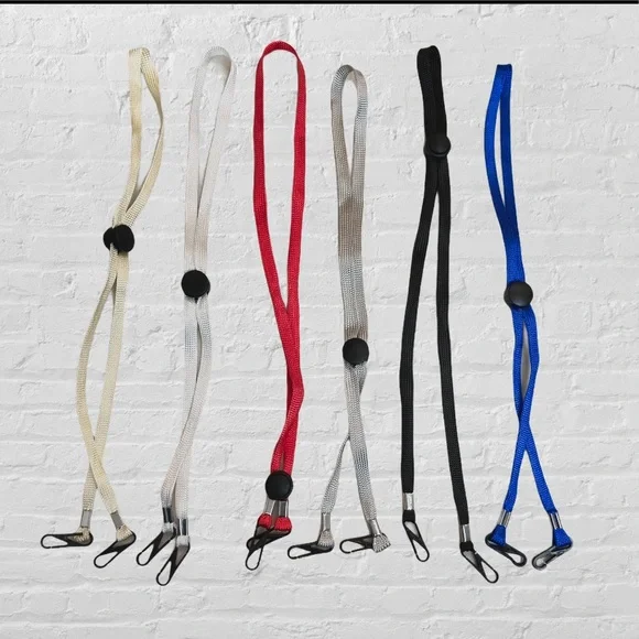 🛍🏙3️⃣ for $1️⃣5️⃣ 6 🆕 Lanyard mask or ID holders