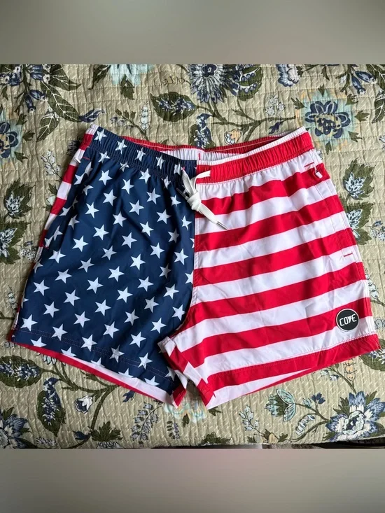 Mens Cove Shorts American Flag 5 inch Inseam