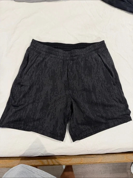 Lululemon pacebreaker lined shorts 7” inseam