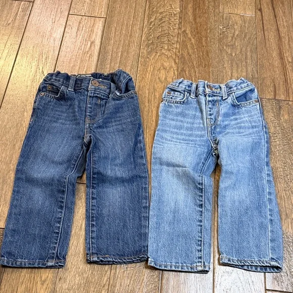 The Children's Place Dark and‎ Light Blue Jeans Set