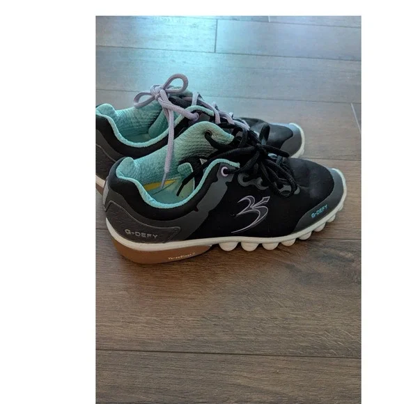 Gravity Defyer G-Defy Womens‎ 9.5 Walking Shoes Black Purple VersoShock