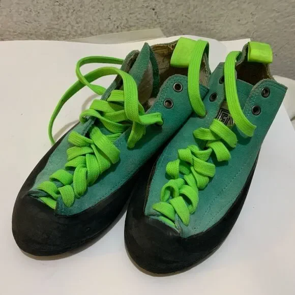 Vtg Five-Ten 5.10 Climbing Shoe US 6.5 Lace-Up Blue Suede Leather Made in Korea