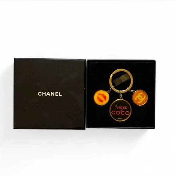 CHANEL COCO Rouge Key Ring Holder Chain Charm Customer Novelty From Japan