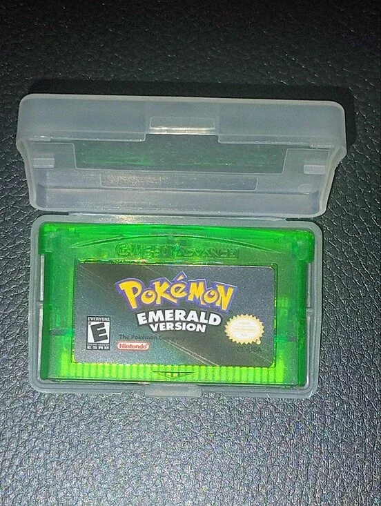Nintendo Pokémon Emerald Version - Translucent Green Cartridge