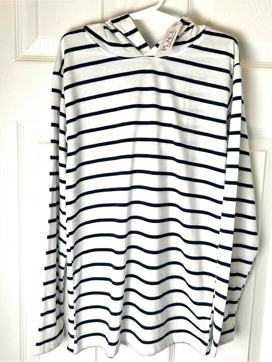 The Children's Place Boys Size M 7-8 Long Sleeve Navy White Striped Hooded Top