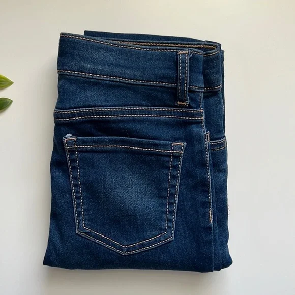NWOT the children’s place blue jeans