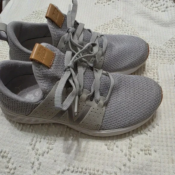 New Balance Fresh Foam Sport V1 Gray Running Shoes Women's Size 7 B [WSPTLW1]