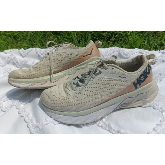 Hoka One One Arahi 4 Women’s Size 7 Nimbus Cloud Lunar Rock Running Shoes