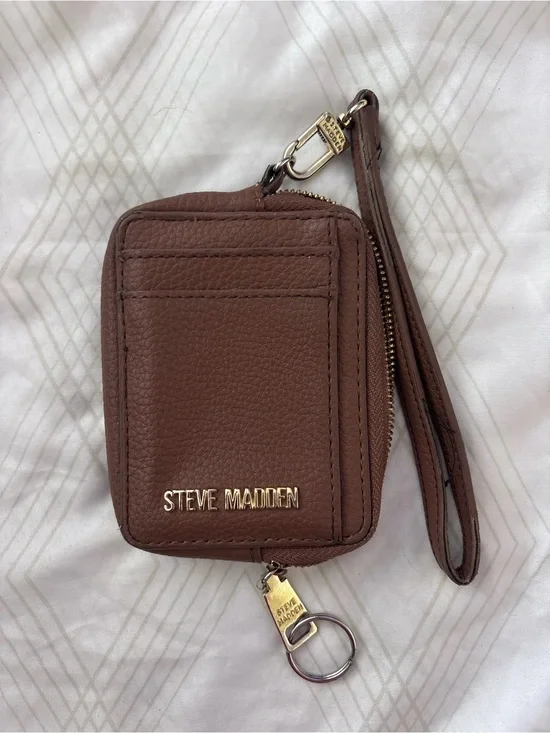 Steve Madden Brown Leather Wristlet Card Case with Key Ring