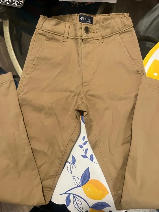 The Children’s Place Boys' Tan Chino Pants