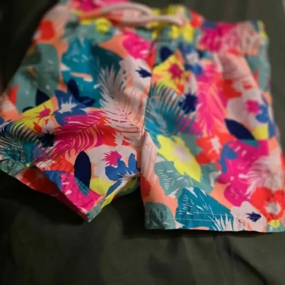 Cat and jack boys swim trunks size 2T