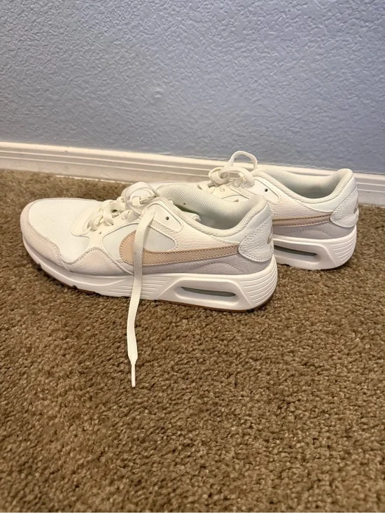 Women’s Nike Air Max SC Sneakers