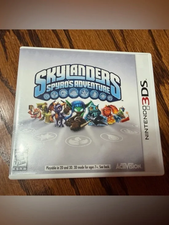 Skylanders Spyro's Adventure - Nintendo 3DS (White Case)