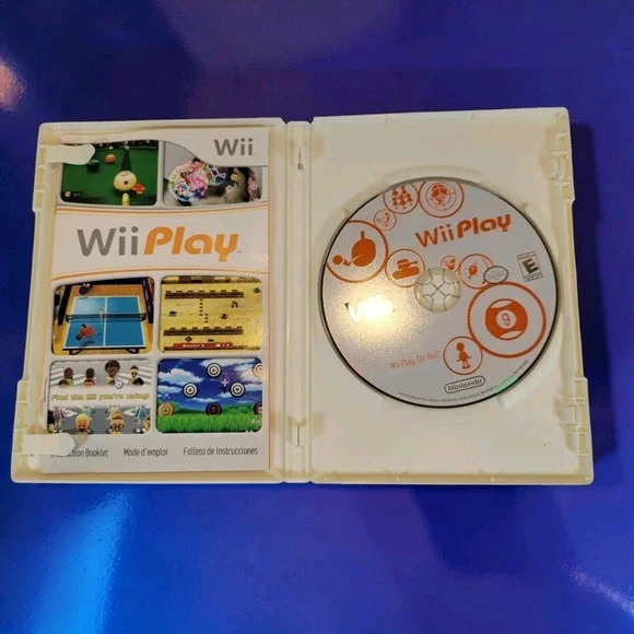 Wii‎ Play Nintendo Game Disc, Case and Manual!
