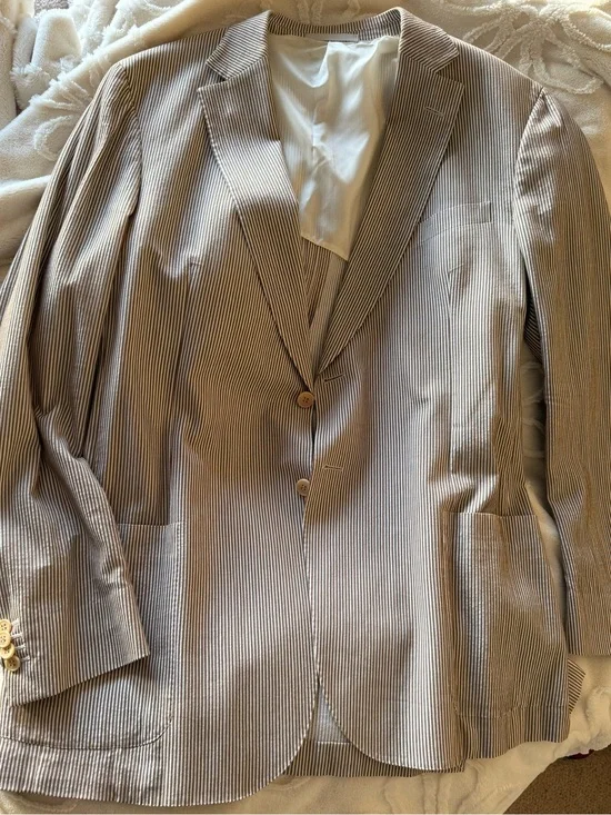 Classic Tan Seersucker Sport Coat - Two-Button Notch Lapel