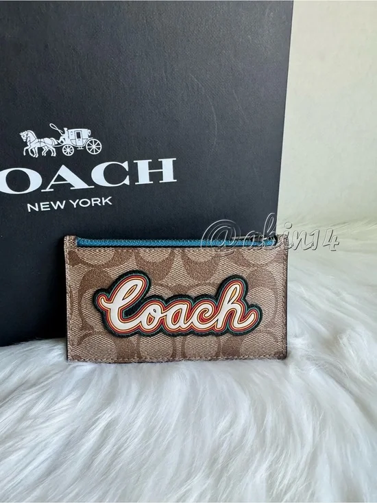 Coach Zip Card Case Holder