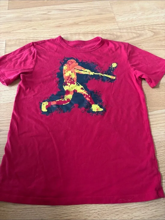The Children’s Place Red and Black Graphic Baseball Tee Print Size L