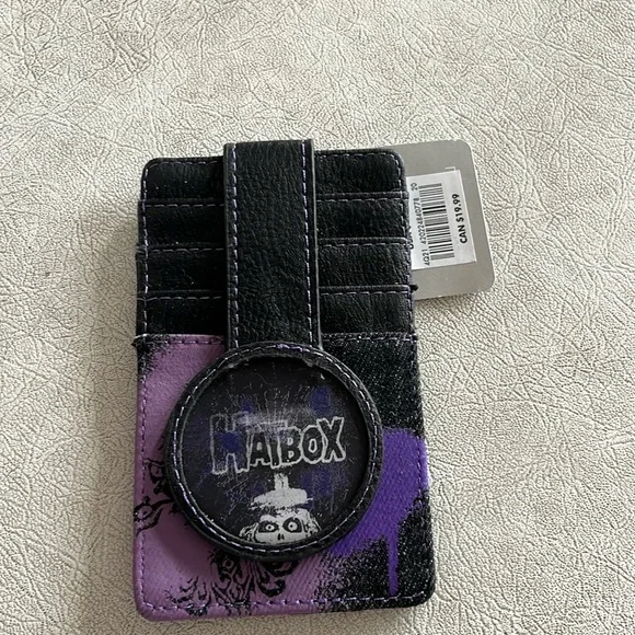 Disney haunted mansion hatbox cardholder NWT