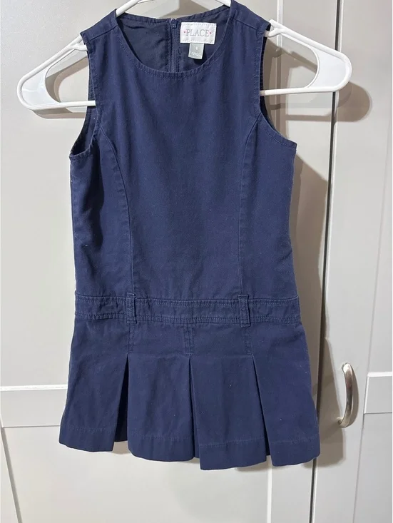 The Children's Place Navy Blue Pleated School Dress Size 6 - Classic and Comfy!