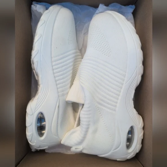 Women's White Slip-On Sneakers Size 40 (9-9.5)