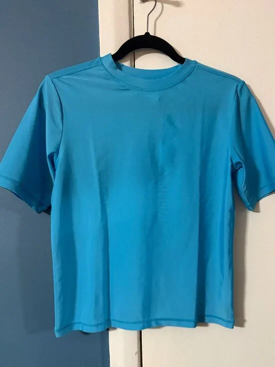 Sonoma Goods for Life Boys Short Sleeve Blue Rash Guard/Swim Shirt Sz L NWT