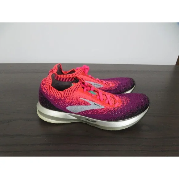 Brooks Levitate 2 Shoes Womens 9 Pink Knit Running Sneakers Road Gym 1202791B678