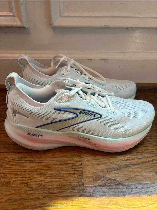 Women's Brooks Glycerin 22 GTS Running Shoes