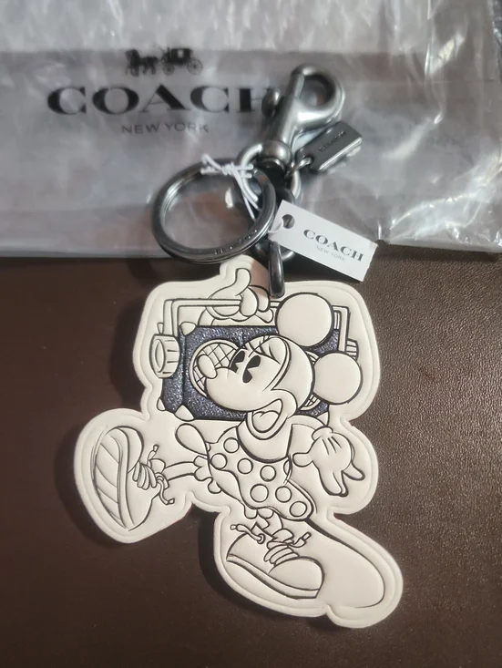 Coach X Disney Colab. Minnie Mouse Leather Key Charm Sparkle Enlaid Boombox Nwt