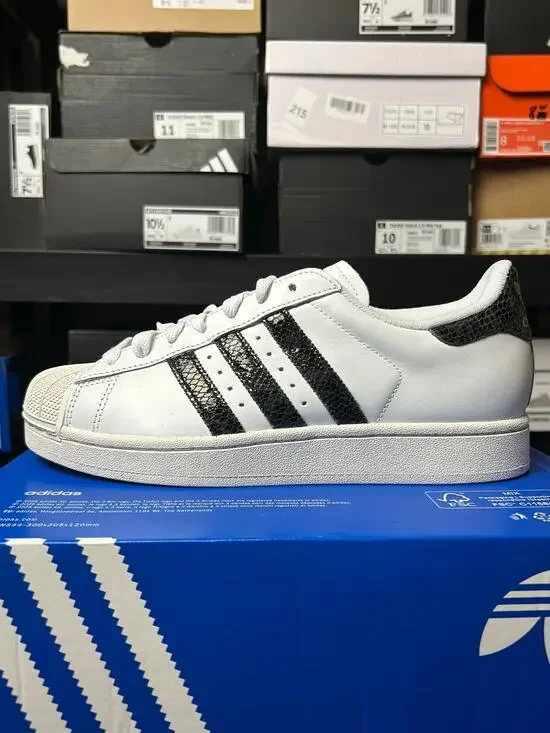 adidas Superstar II Women Snakeskin / $100 Retail! / Size 8 / Brand New!!