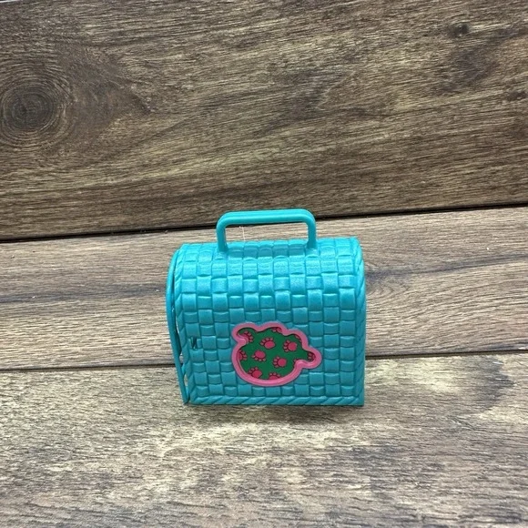 Vintage Littlest Pet Shop 1993 Ready‎ To Go Pets Cozy Carrier Teal And Pink Paw