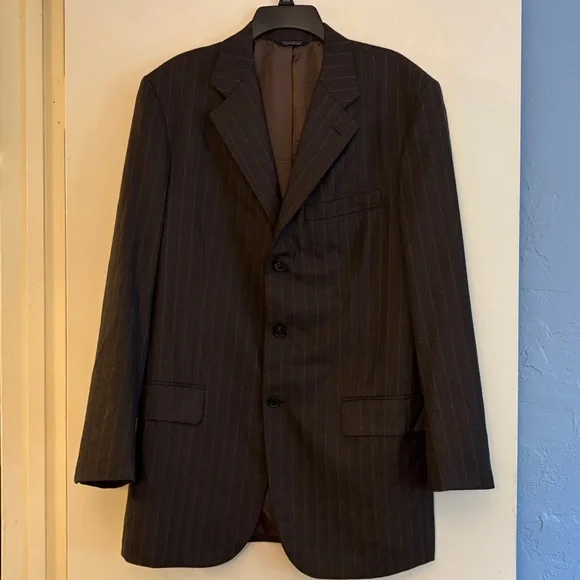 Brooks Brothers Men's‎ Wool Dark Brown Pinstripe Blazer, size 41 long