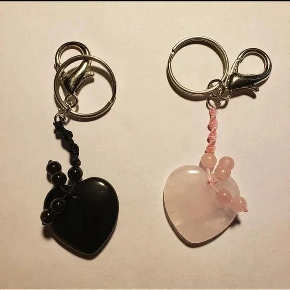 Black‎ Obsidian or Rose Quartz Polished Crystal Heart Stone Keychain - NEW