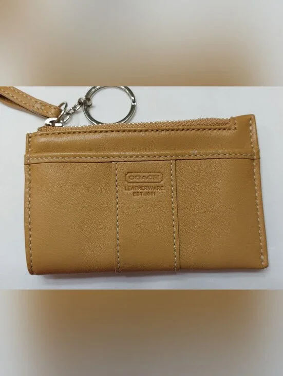 COACH- Tan Leather Key Card Holder with Key Ring