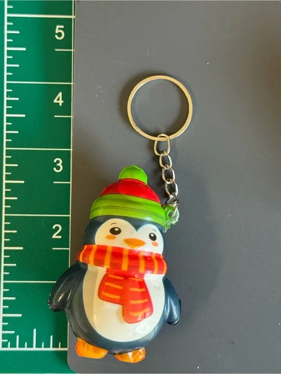 Brand New Cute Penguin Squishy Keychain TikTok Viral Winter Beanie
