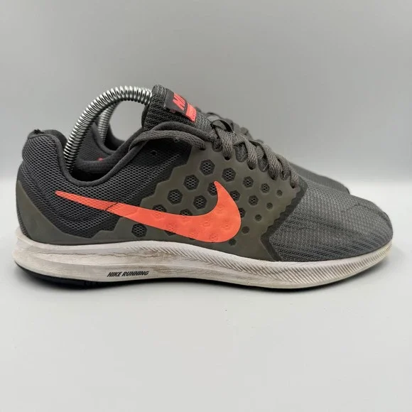 Nike Downshifter 7 Womens Size 8 Running Shoes 881585-001 Grey Orange