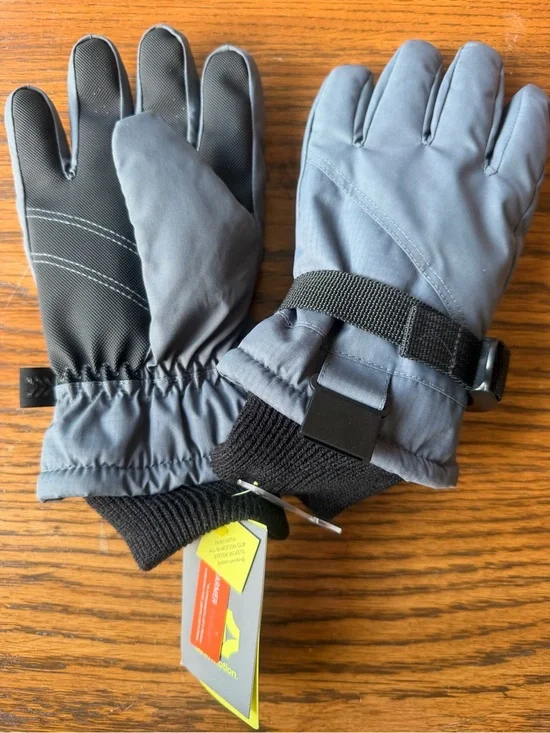 New Insulated Winter Gloves in Slate Gray with Black Accents