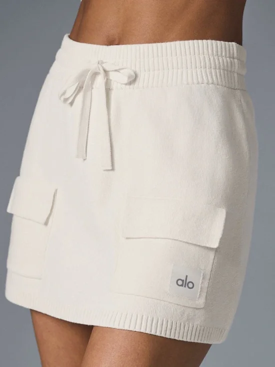 ALO Yoga Ivory Scholar Knit Cargo Skirt