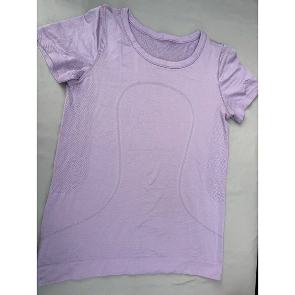 Lululemon Top Women's Coral Fitness Run Swiftly Vent Shirt Gym Yoga