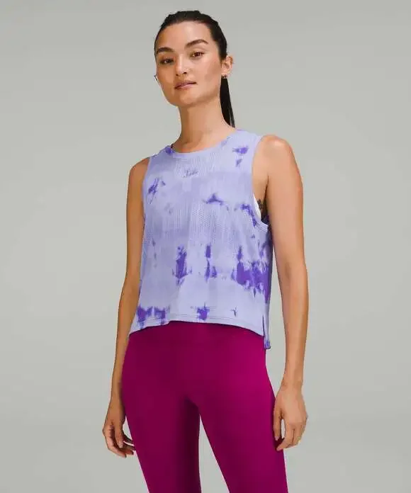 Lululemon Train to Be Tank Top Rain Stripe Marble Dye Charged Indigo Medium