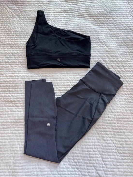 Lululemon leggings and crop top sports bra bundle