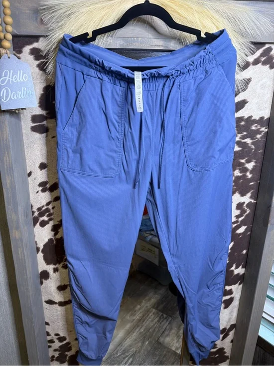 Lululemon Dance Studio joggers