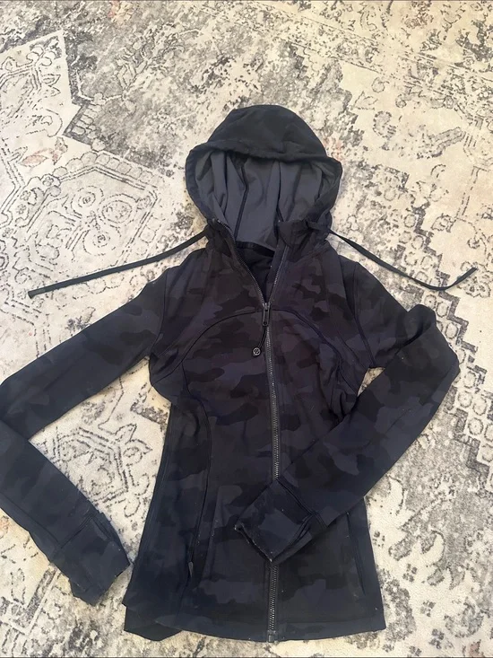 Lululemon Define Hooded Jacket - Size 2