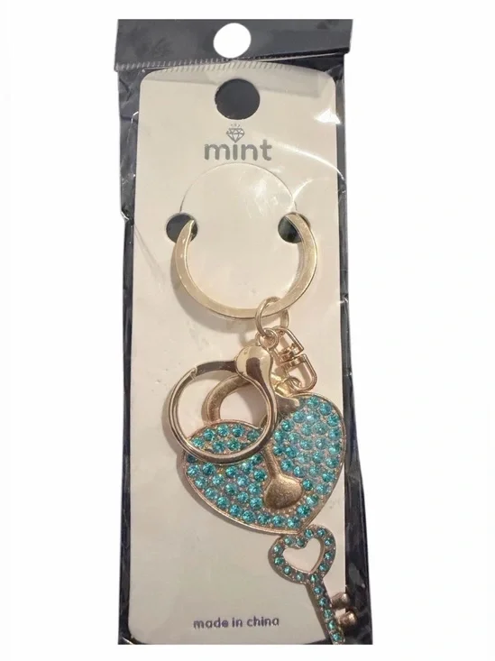 Mint Gold-Tone Key & Card Holder with Turquoise Crystal Heart and Key Charms