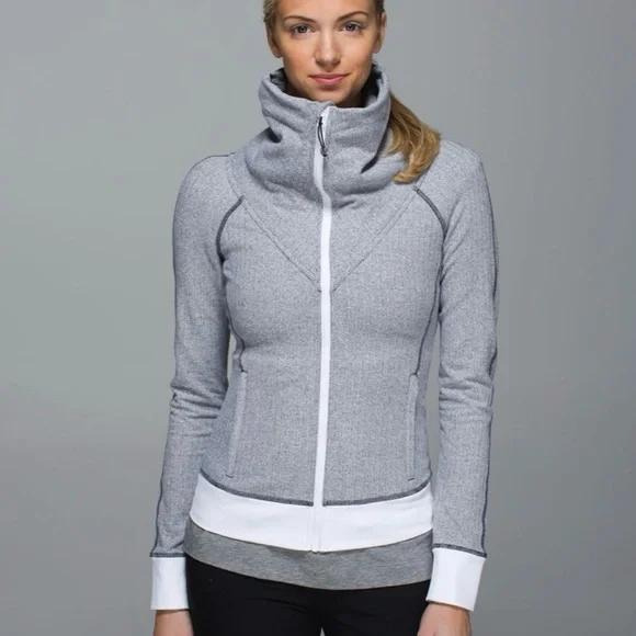 lululemon Be Present Jacket Heathered Herringbone Size 8, EUC